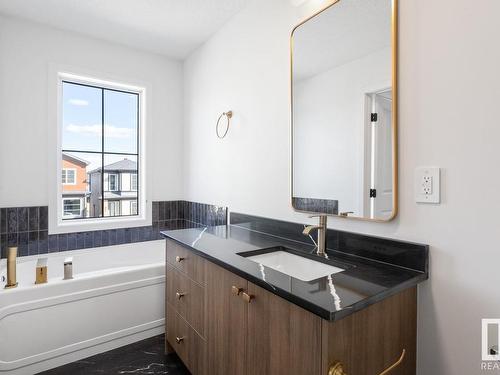 126 Canter Wynd, Sherwood Park, AB - Indoor Photo Showing Bathroom