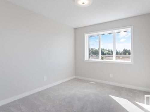 126 Canter Wynd, Sherwood Park, AB - Indoor Photo Showing Other Room