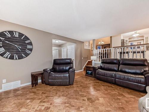 11 Parkview Ba, Fort Saskatchewan, AB 