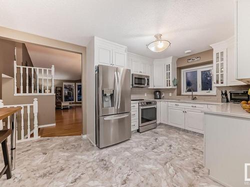 11 Parkview Ba, Fort Saskatchewan, AB 