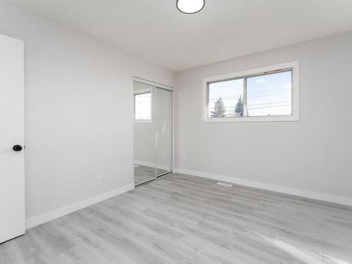 12431 51 Street, Edmonton, AB - Indoor Photo Showing Other Room