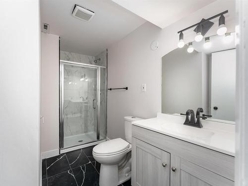 12431 51 Street, Edmonton, AB - Indoor Photo Showing Bathroom