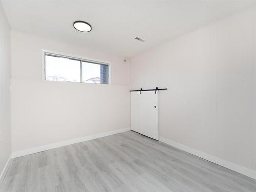 12431 51 Street, Edmonton, AB - Indoor Photo Showing Other Room