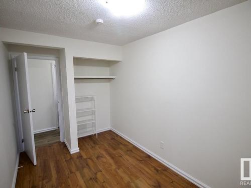 8311 29 Avenue, Edmonton, AB - Indoor Photo Showing Other Room