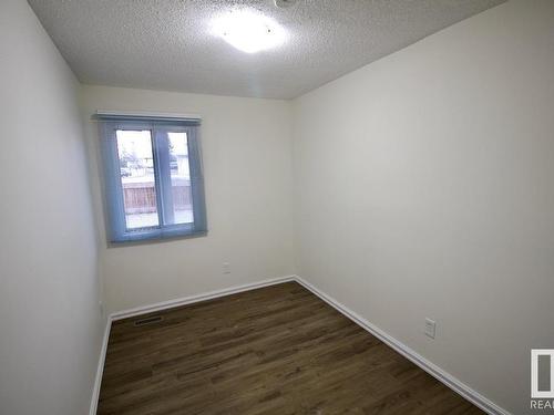 8311 29 Avenue, Edmonton, AB - Indoor Photo Showing Other Room