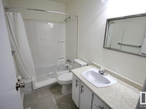 8311 29 Avenue, Edmonton, AB - Indoor Photo Showing Bathroom