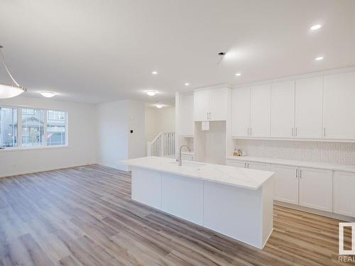 20804 20 Avenue, Edmonton, AB - Indoor Photo Showing Kitchen