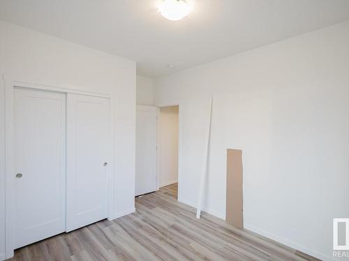 20804 20 Avenue, Edmonton, AB - Indoor Photo Showing Other Room