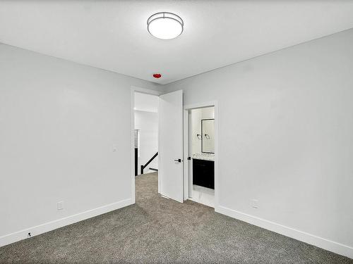 1826 18A Avenue, Edmonton, AB - Indoor Photo Showing Other Room