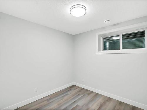 1826 18A Avenue, Edmonton, AB - Indoor Photo Showing Other Room