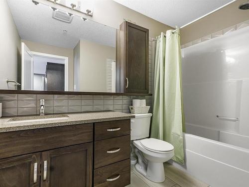 223 5504 Schonsee Drive Nw, Edmonton, AB - Indoor Photo Showing Bathroom