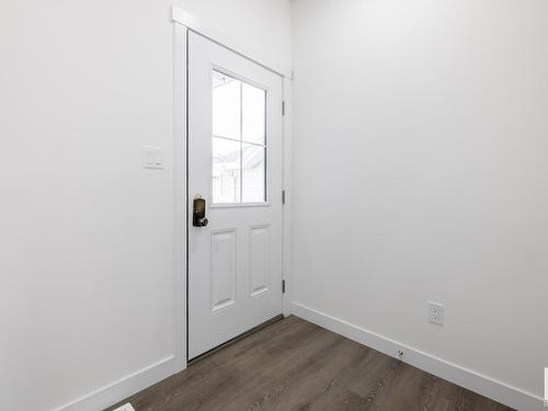 5240 Kinney Place, Edmonton, AB - Indoor Photo Showing Other Room