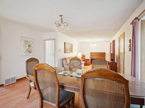 51252 Rge Road 210A, Rural Strathcona County, AB - Indoor Photo Showing Dining Room