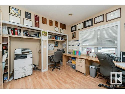 6 Woods Court, Leduc, AB - Indoor Photo Showing Office