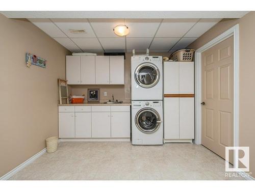 6 Woods Court, Leduc, AB - Indoor Photo Showing Laundry Room