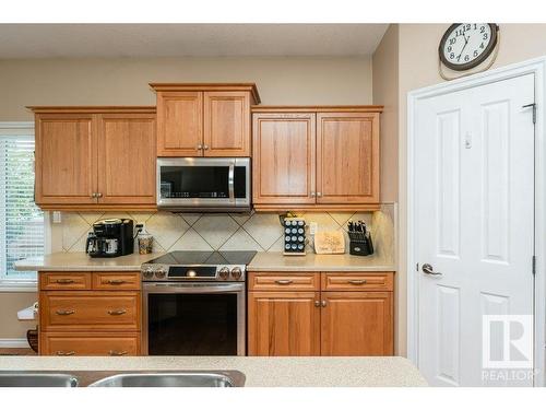 6 Woods Court, Leduc, AB - Indoor Photo Showing Kitchen