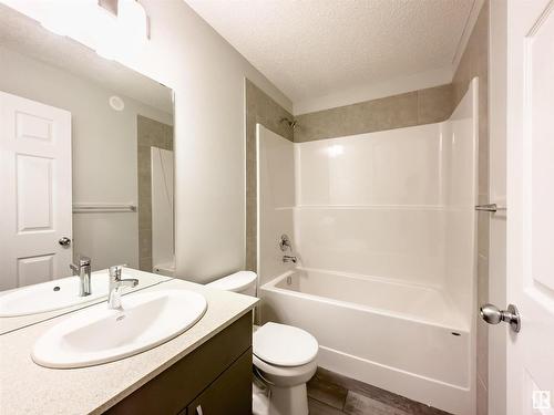 344 Jensen Lakes Boulevard, St. Albert, AB - Indoor Photo Showing Bathroom