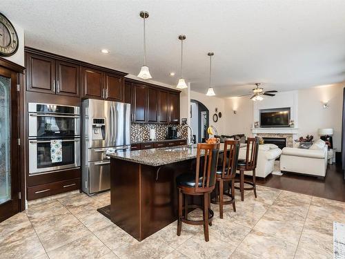 17035 71St Nw Nw, Edmonton, AB 