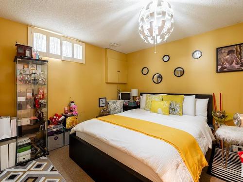 331 Garden Meadows Drive, Wetaskiwin, AB - Indoor Photo Showing Bedroom