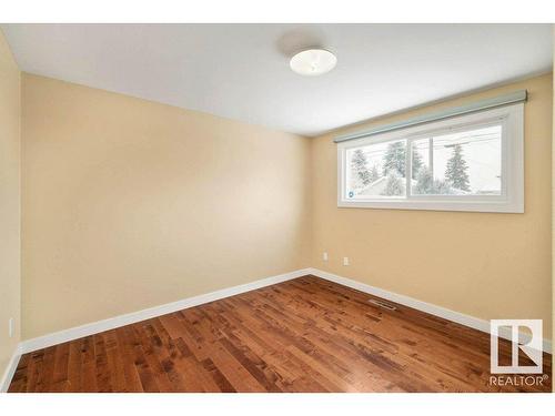 9407 74 Street, Edmonton, AB - Indoor Photo Showing Other Room