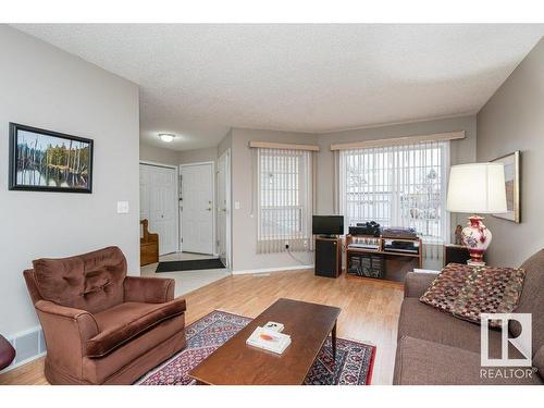 13 Century Villas Close, Fort Saskatchewan, AB - Indoor Photo Showing Living Room