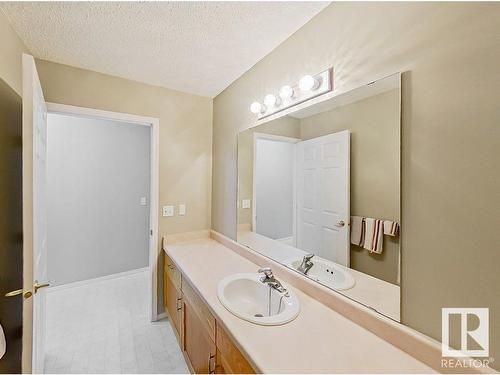 13 Century Villas Close, Fort Saskatchewan, AB - Indoor Photo Showing Bathroom