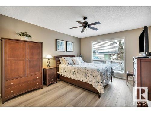 148 Oeming Road, Edmonton, AB - Indoor Photo Showing Bedroom