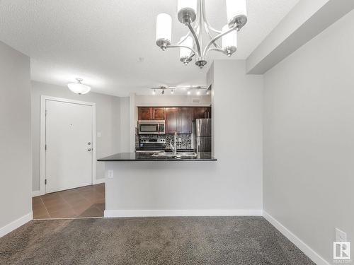 308 270 Mcconachie Drive, Edmonton, AB - Indoor Photo Showing Kitchen