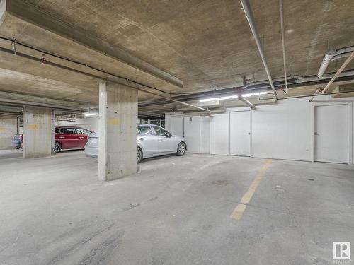 308 270 Mcconachie Drive, Edmonton, AB - Indoor Photo Showing Garage