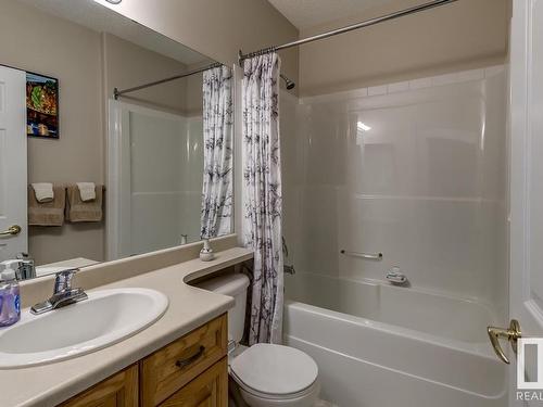 58 929 Picard Drive, Edmonton, AB - Indoor Photo Showing Bathroom