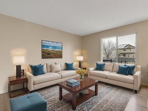 91 Keystone Crescent, Leduc, AB - Indoor Photo Showing Living Room