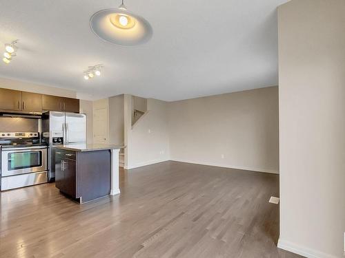 91 Keystone Crescent, Leduc, AB - Indoor Photo Showing Kitchen