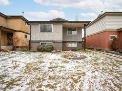 7632 180 ST NW  Edmonton, AB T5T 2L1