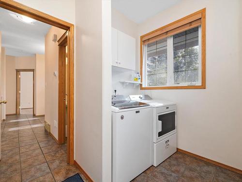 67 53302 Rge Road 261, Rural Parkland County, AB - Indoor Photo Showing Kitchen