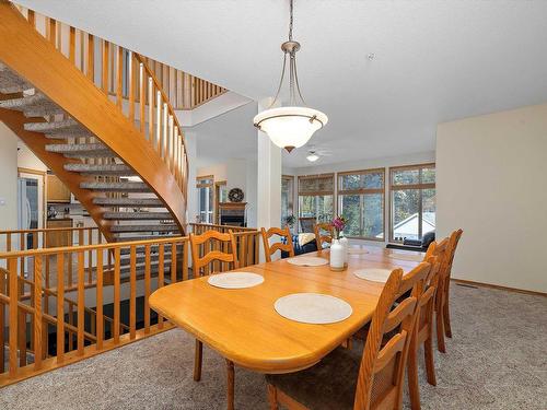 67 53302 Rge Road 261, Rural Parkland County, AB - Indoor Photo Showing Dining Room