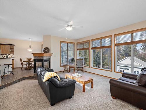 67 53302 Rge Road 261, Rural Parkland County, AB - Indoor Photo Showing Living Room With Fireplace