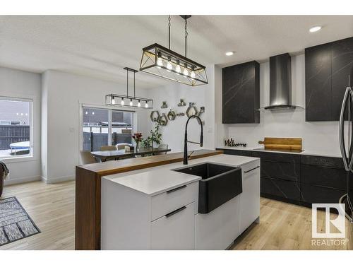 20714 99A Avenue, Edmonton, AB - Indoor Photo Showing Kitchen