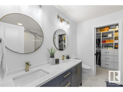 20714 99A Avenue, Edmonton, AB - Indoor Photo Showing Bathroom