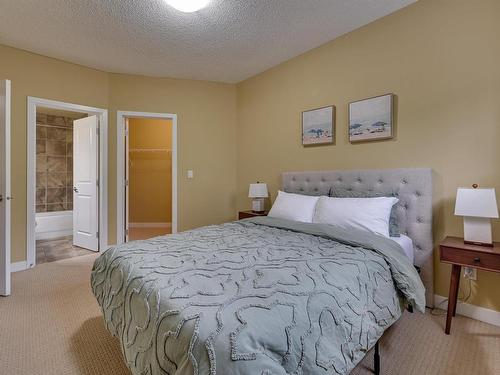 104 7907 109 Street, Edmonton, AB - Indoor Photo Showing Bedroom