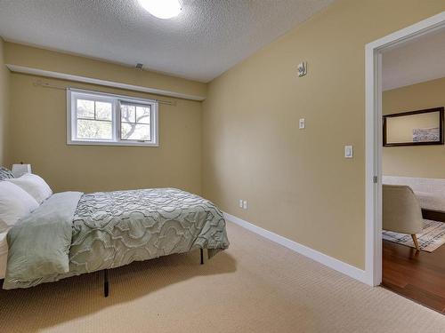 104 7907 109 Street, Edmonton, AB - Indoor Photo Showing Bedroom