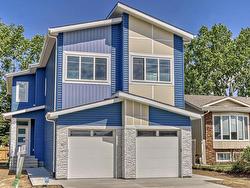 3518 33 AV NW  Edmonton, AB T6L 5G6