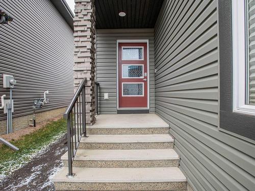 4 Elwyck Ga, Spruce Grove, AB 