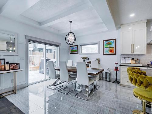 3366 Chickadee Drive, Edmonton, AB - Indoor Photo Showing Dining Room