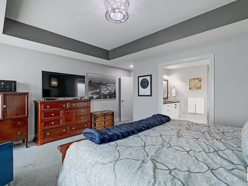 3366 Chickadee Drive, Edmonton, AB - Indoor Photo Showing Bedroom