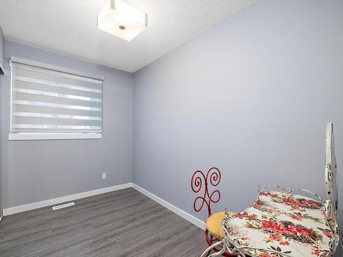 15G Callingwood Court, Edmonton, AB - Indoor