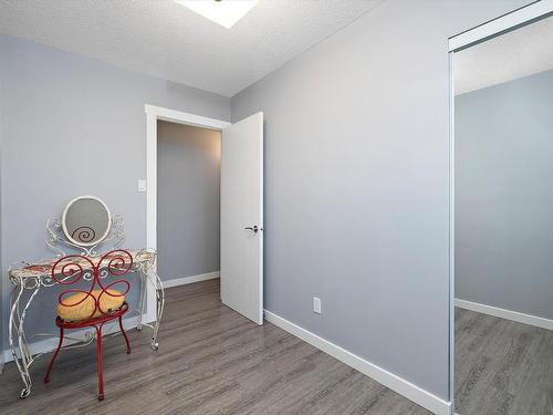 15G Callingwood Court, Edmonton, AB - Indoor Photo Showing Other Room