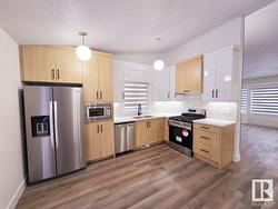 1135 49A ST NW  Edmonton, AB T6L 4C5