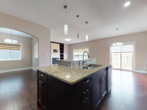 4160 Charles Link, Edmonton, AB - Indoor Photo Showing Kitchen With Double Sink With Upgraded Kitchen