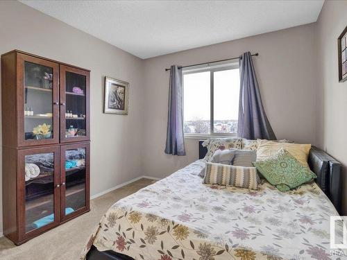 87 Ventura Street, Spruce Grove, AB - Indoor Photo Showing Bedroom