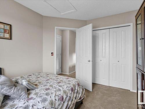 87 Ventura Street, Spruce Grove, AB - Indoor Photo Showing Bedroom